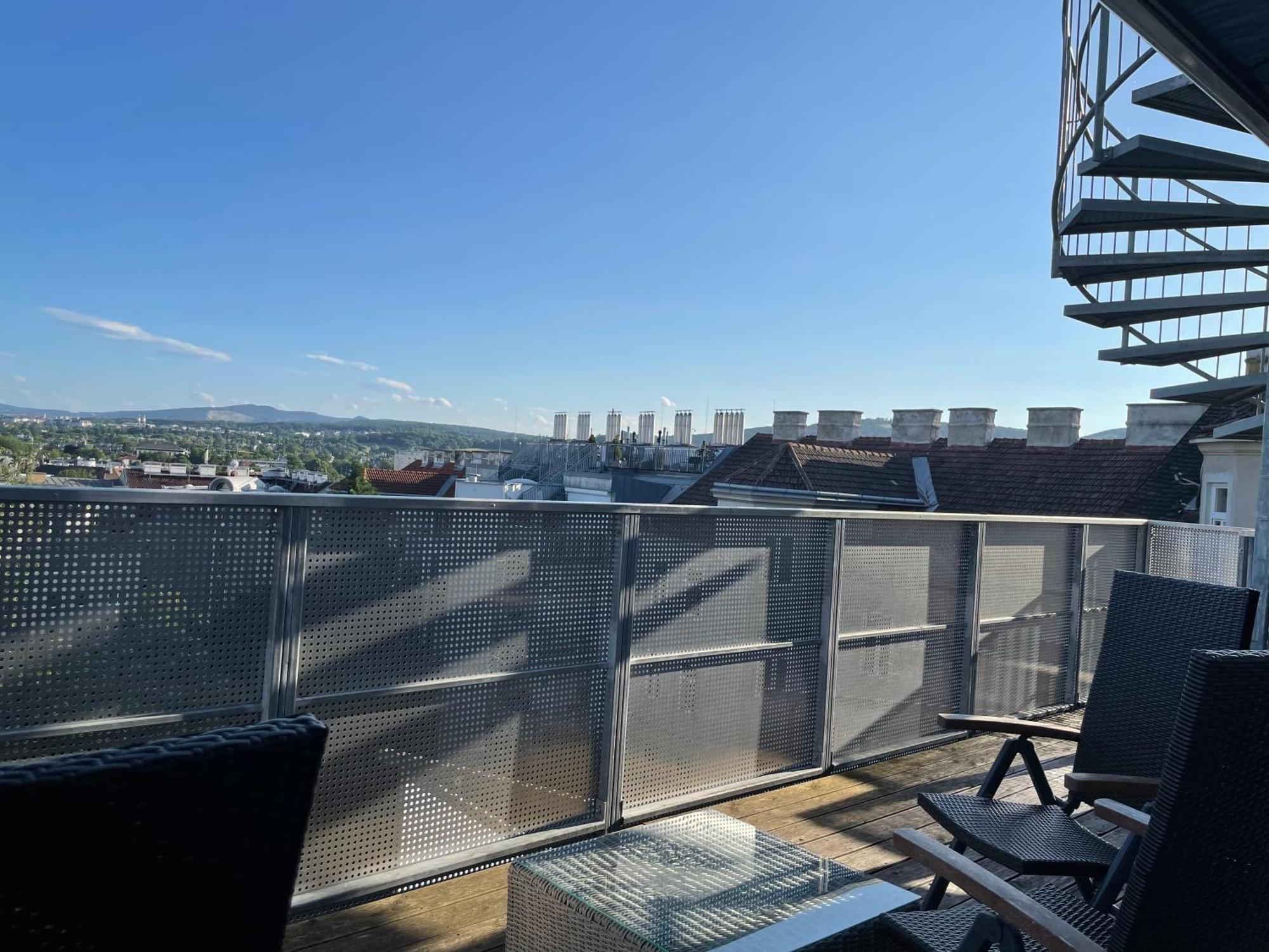 Rooftop Terrace- Panoramablick Ueber Wien Apartment Exterior photo